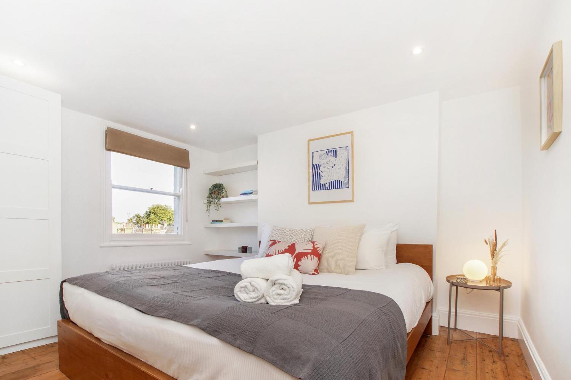 Bright, Stylish & Cosy 3-Bed Flat Near Mile End Lejlighed London Eksteriør billede